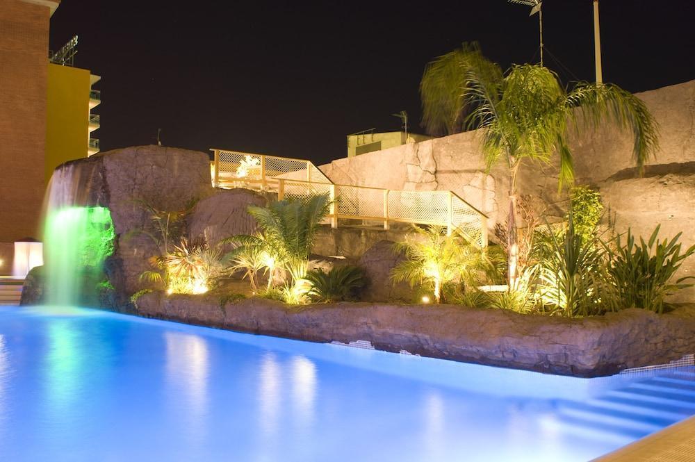 Hotel Papi Malgrat de Mar Ngoại thất bức ảnh